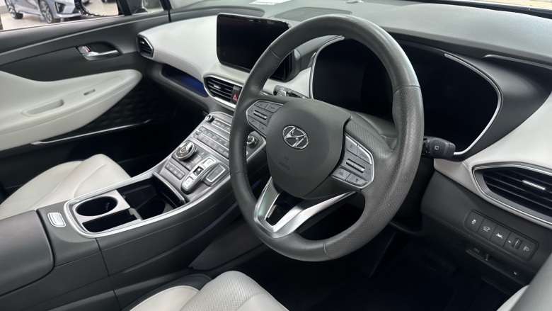 Hyundai SANTA FE 1.6 TGDi Plug-in Hybrid Ultimate 5dr 4WD Auto Estate